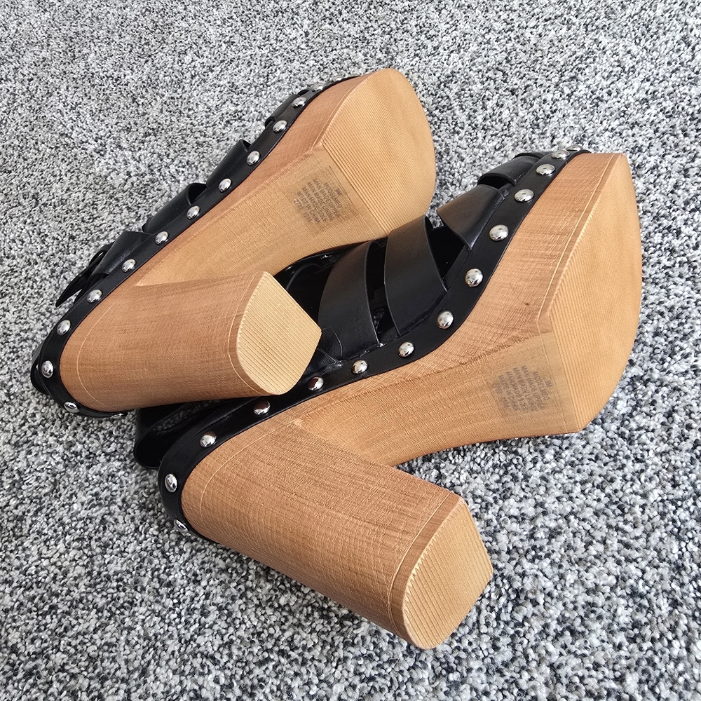 Nine West Black Strappy Platform Chunky Studded Vegan Leather Heels Size 9 - Picture 3 of 8